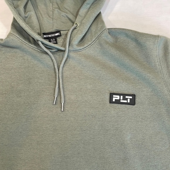 PLT •Pretty Little Things • olive green size 8 • - Picture 3 of 9
